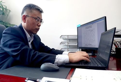 愛琢磨伴他走過 春夏秋冬 記國網(wǎng)江蘇電力工程咨詢公司設計咨詢中心主任戚緒安