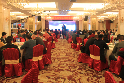 笨嘴貓商城震撼上線!鄭文海咨詢?nèi)滩邉澲С?